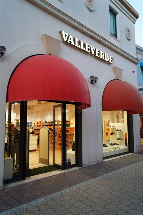 valleverde outlet.